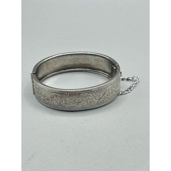 Vintage Ornate Silver Tone Hinged Bangle Bracelet with Safety Chain - Picture 2 of 10